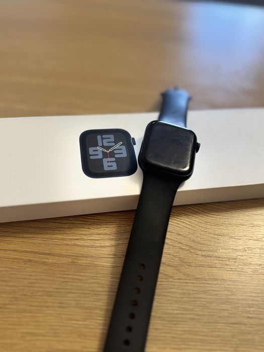 Продам apple watch SE 2 Gen 44 mm