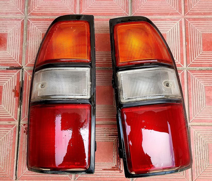 Комплект задние фары и поворотники 4 шт. Toyota Prado оригинал