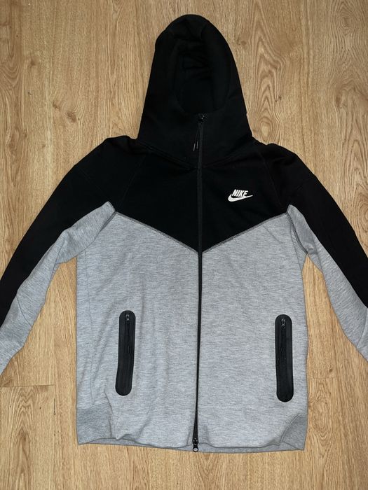nike tech fleece горнище