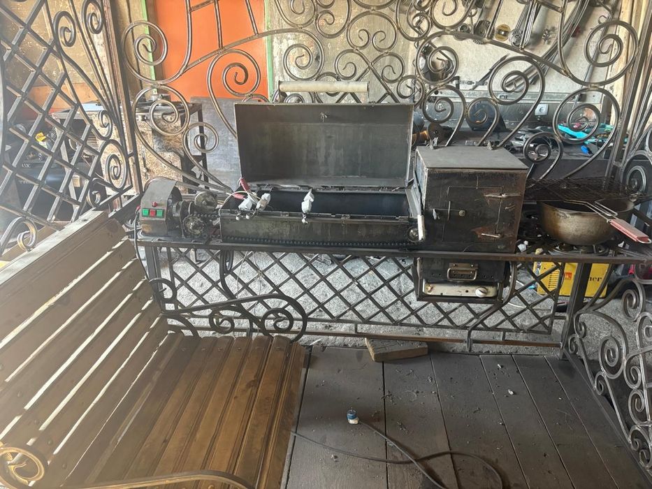 Продам кованые изделия .