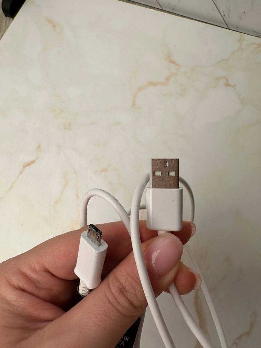 Зарядно устройство Samsung EP-TA200