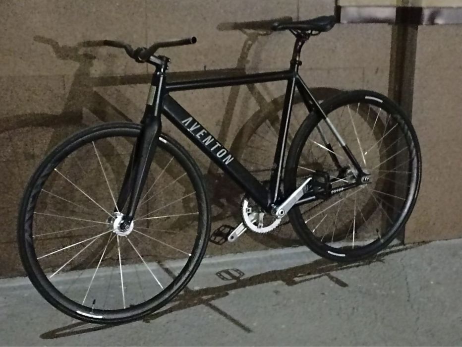 Продам фикс авентон