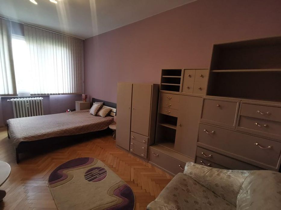 Дава се под наем Тристаен апартамент в София, Център - 120 кв.м за 900 € - Снимка #8