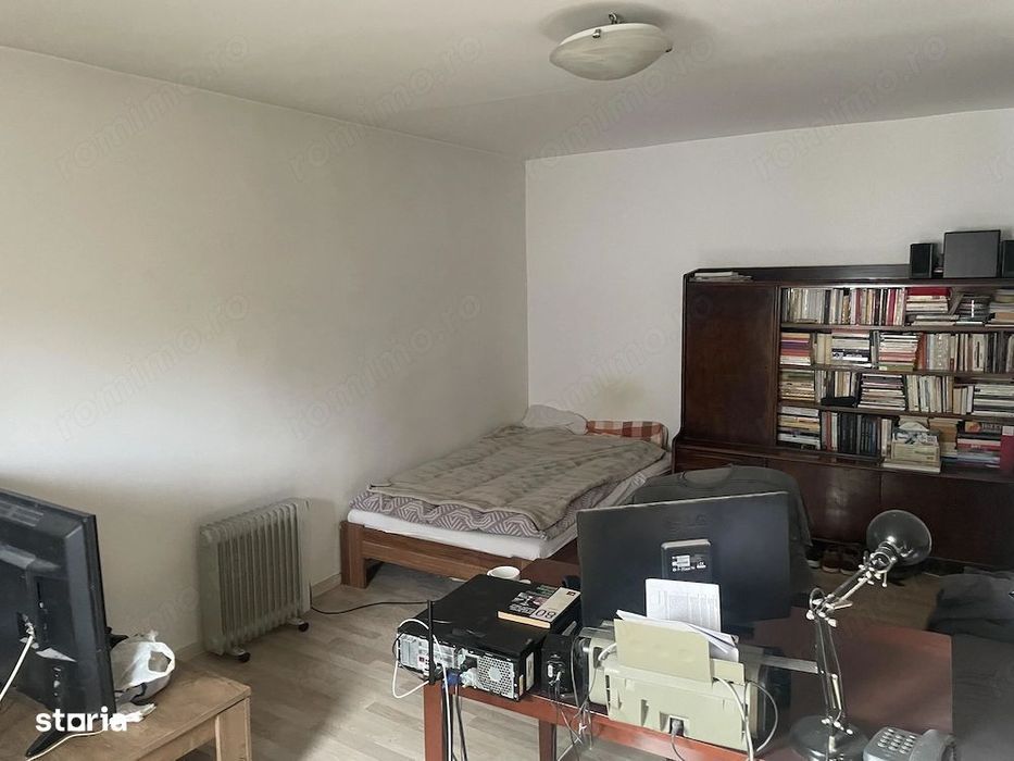 Garsoniera de vanzare Virtutii