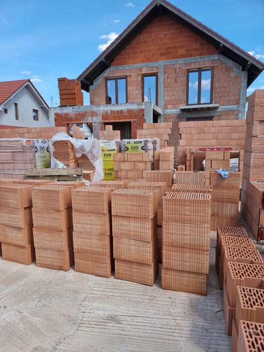 Schimb casa cu apartament in Arad