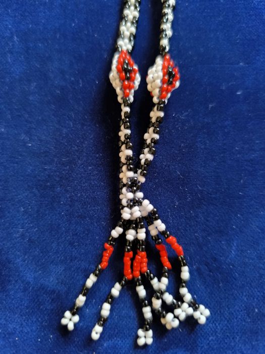 сребърна висулка лот от 3 вносни бижута едно старо колие народна но