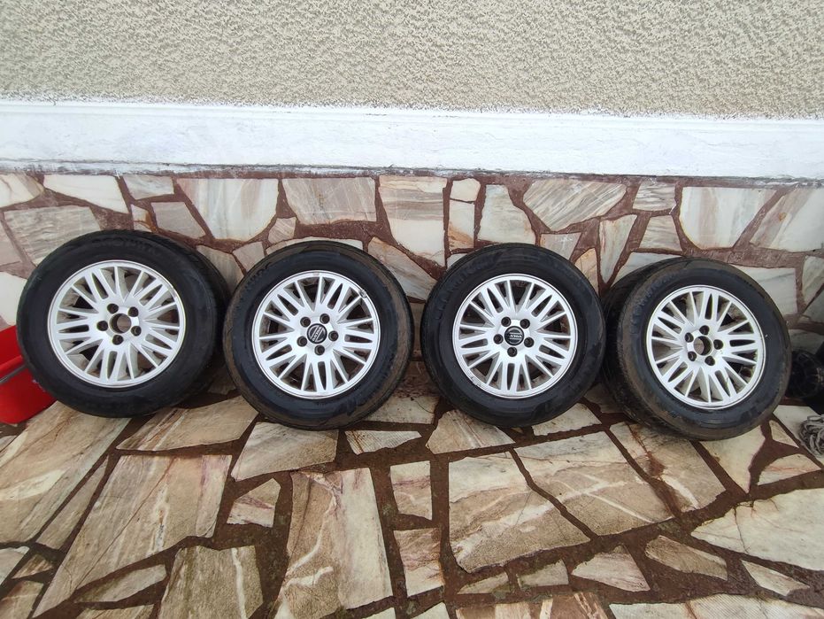 Vând roți!  205/65/R15