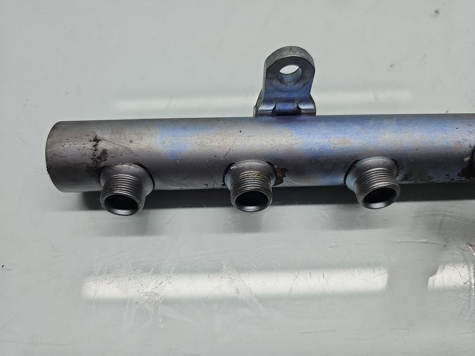 Rampa injectoare Volkswagen Touareg (7LA, 7L6) [Fabr 2003-2010] 059130