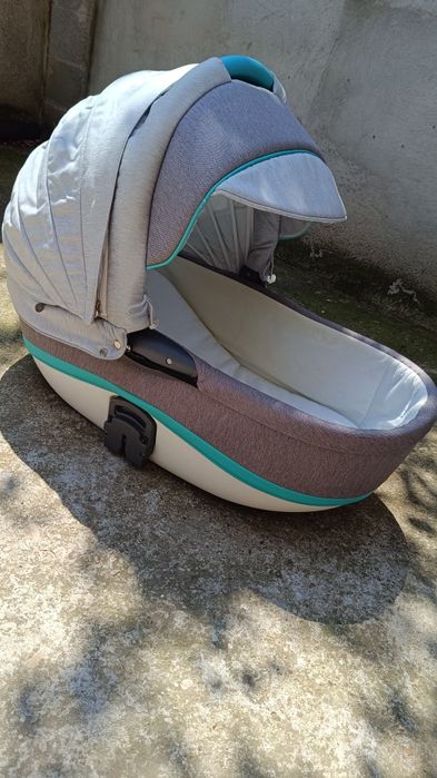 Комбинирана количка 2в1