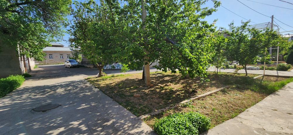 Продаётся участок.