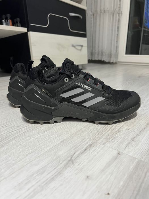 Adidas Terrex Swift R3