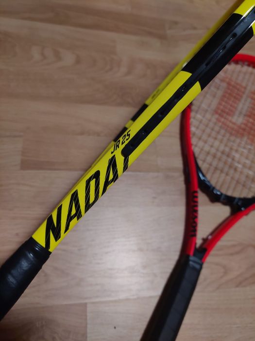 Vând două Rachete de tenis