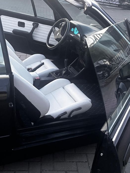 BMW 3 Series 1987 — imagine 3
