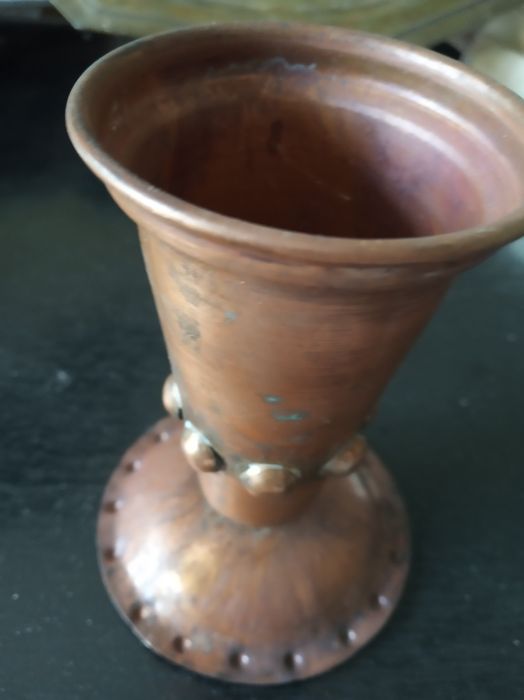 Медни  джезвета, чаши, пепелници, вази, свещници, пана/подноси