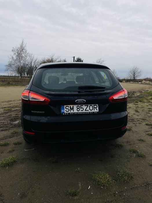 Vand sau schimb ford mondeo 2012