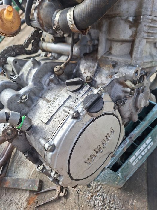 vând motor yamaha r thunderace