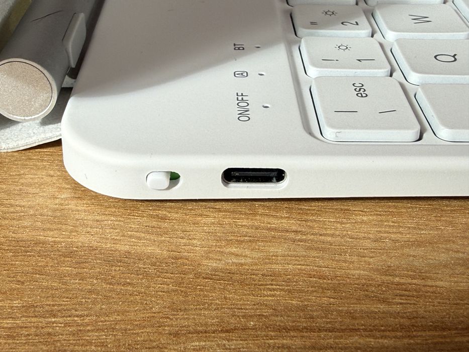 iPad 11' Pro/Air bluetooth клавиатура