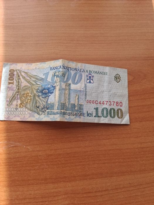 Vand   Bancnote vechi  3 bucati 250lei