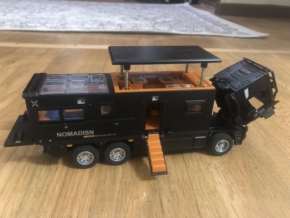 Машины игрушочные