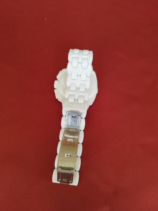Мацки часовник swatch