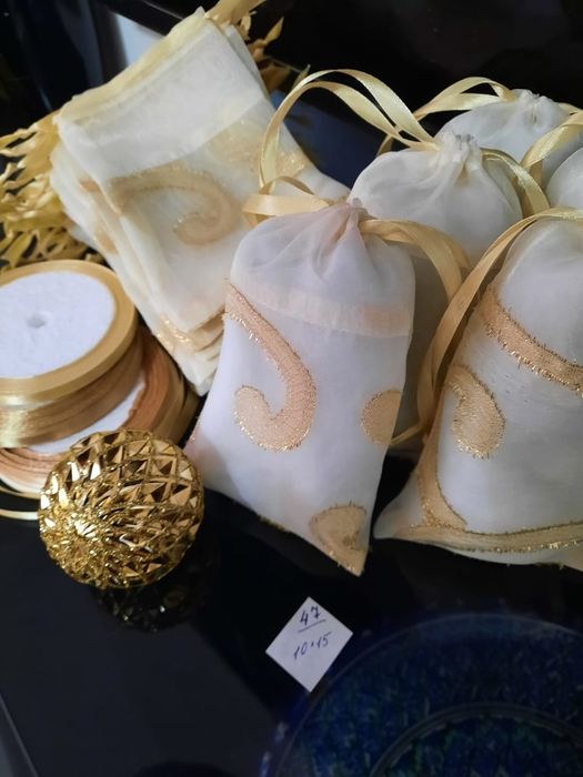 Мешочки для подарков.