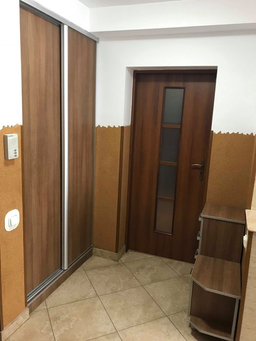 Apartament 3 camere parter zona Rogerius Aluminei