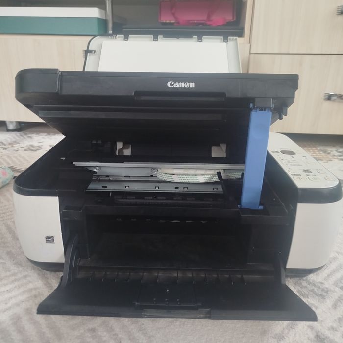 Продам принтер canon