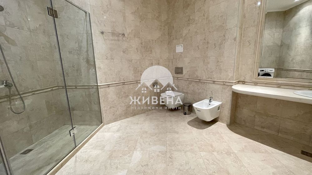 Обзаведен 4-стаен апартамент до плаж Кабакум, Варна