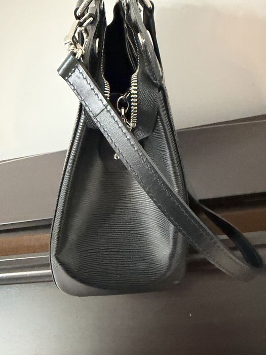 Louis Vuitton Pont Neuf PM Epi Black оригинал