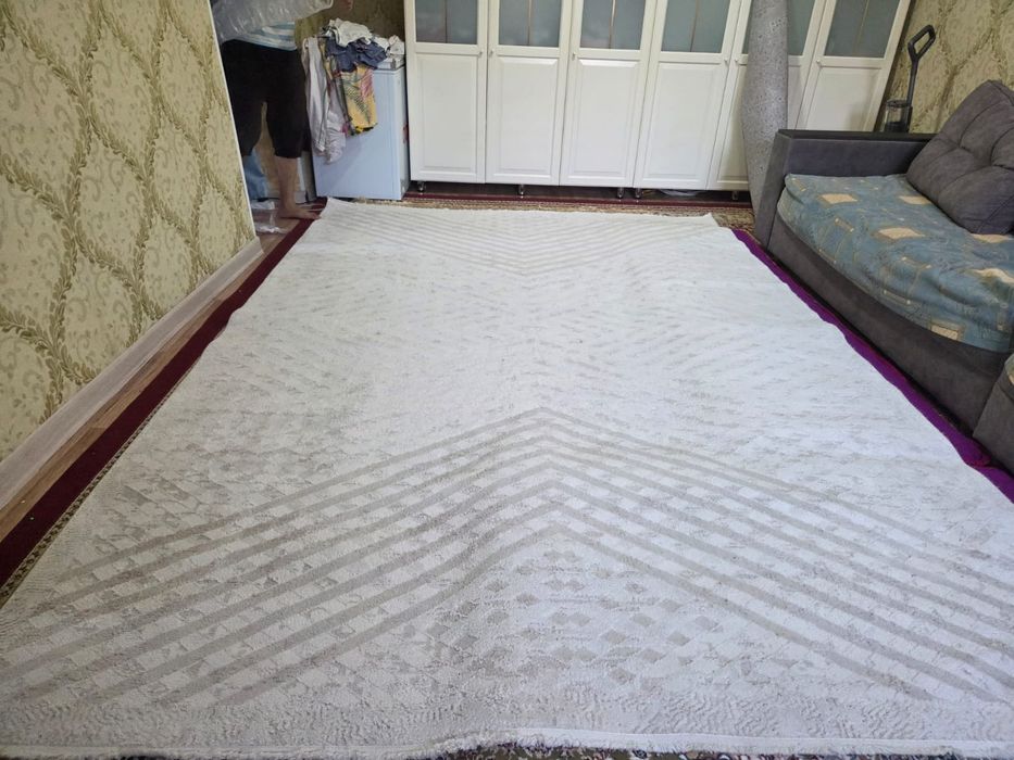 Ковер 240 × 350 за 20000 тг