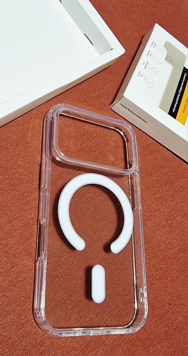 Husa Ultra Hybrid MagSaffe iPhone 18 Pro