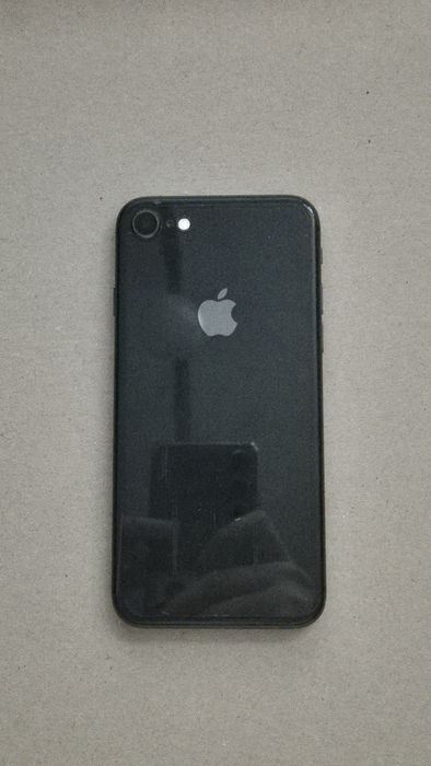 Продаётся IPhone 8 в хорошем состоянии