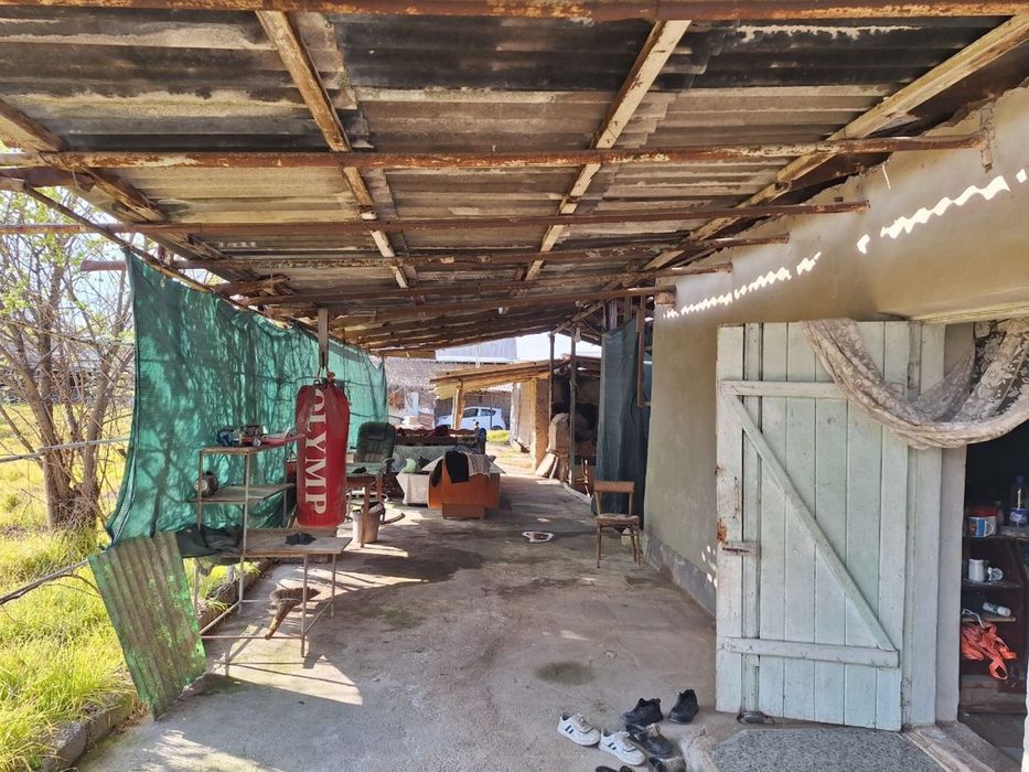 Ortasaroy xam dacha xam ferma sotiladi