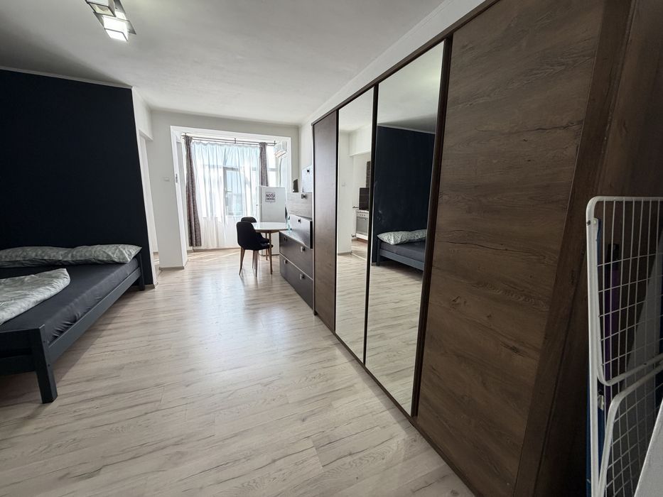 Inchiriez apartament cu 1 camera