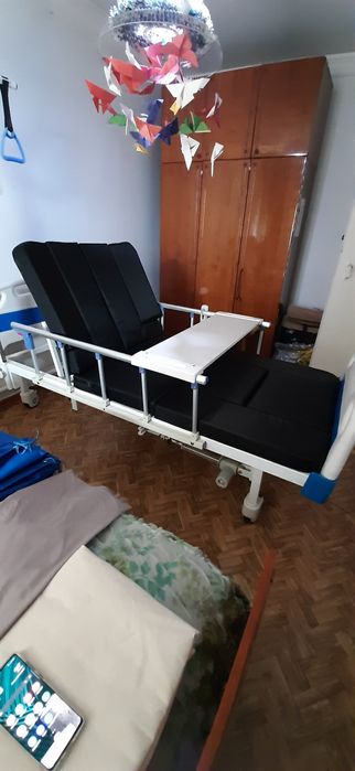 Продаеться многофункциональная электрическая медицинская кровать