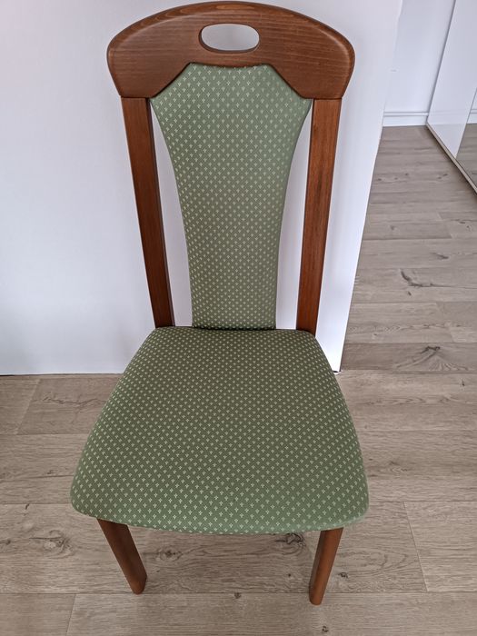 Продам стулья 12 штук