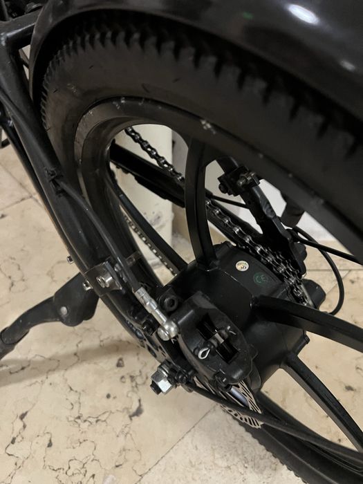 Bicicleta electrica pliabila frane hidraulice