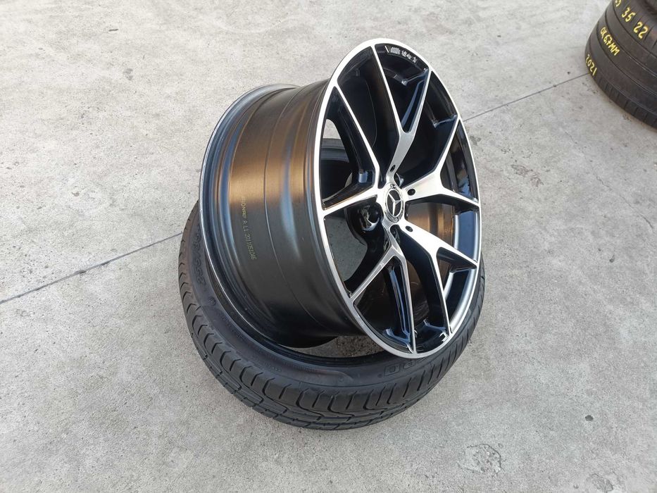 O janta spate 19 originala mercedes glc amg A2534015600