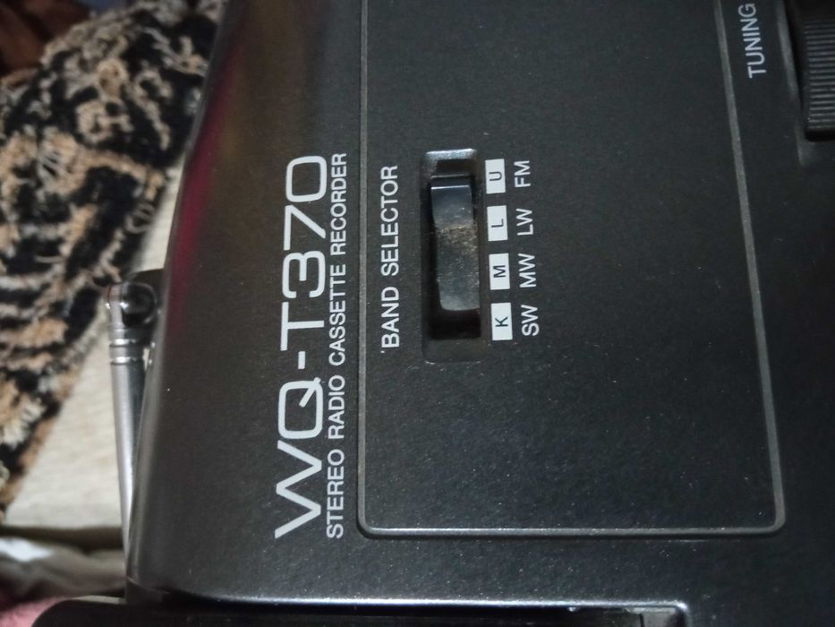 магнитофон  SHARP X-BASS для ценителей