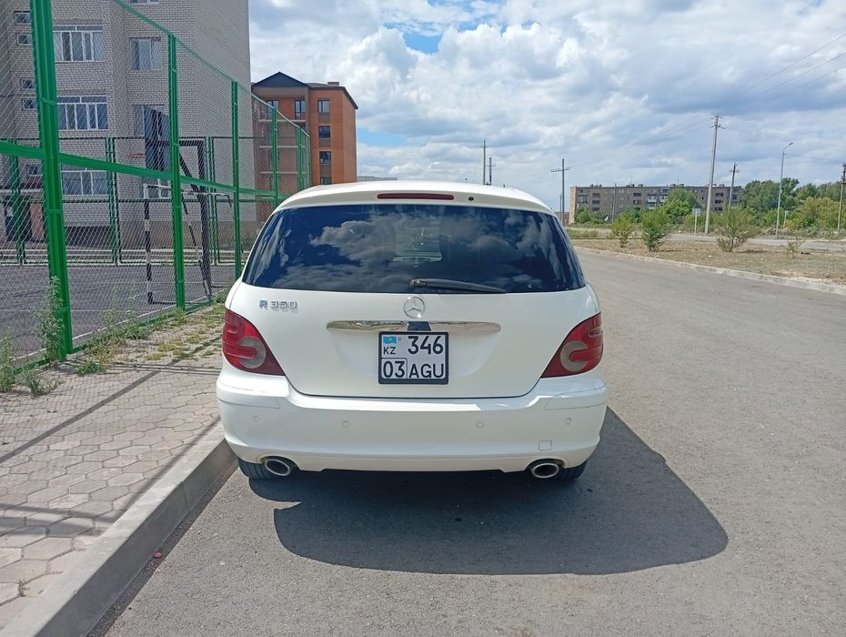 Продам МерседесR350 .