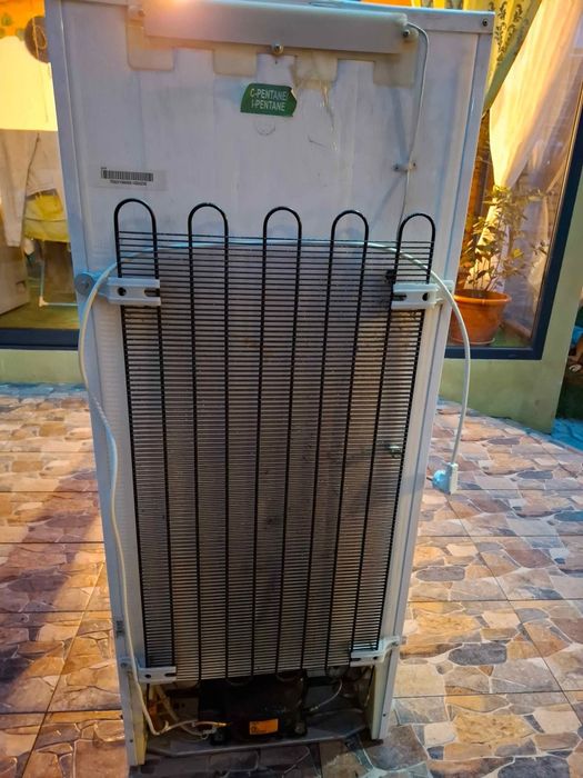 Racitor  /  Combină Frigider Congelator