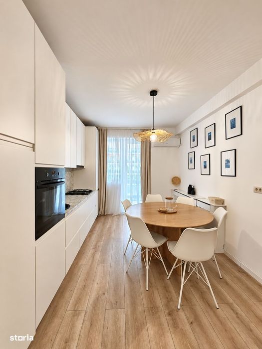 Apartament cu 2 bai si amenajare speciala, aproape de plaja