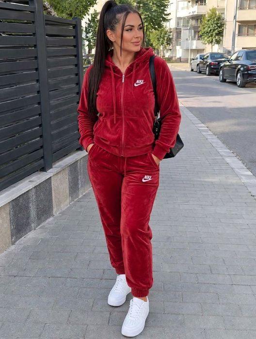 Trening dama catifea