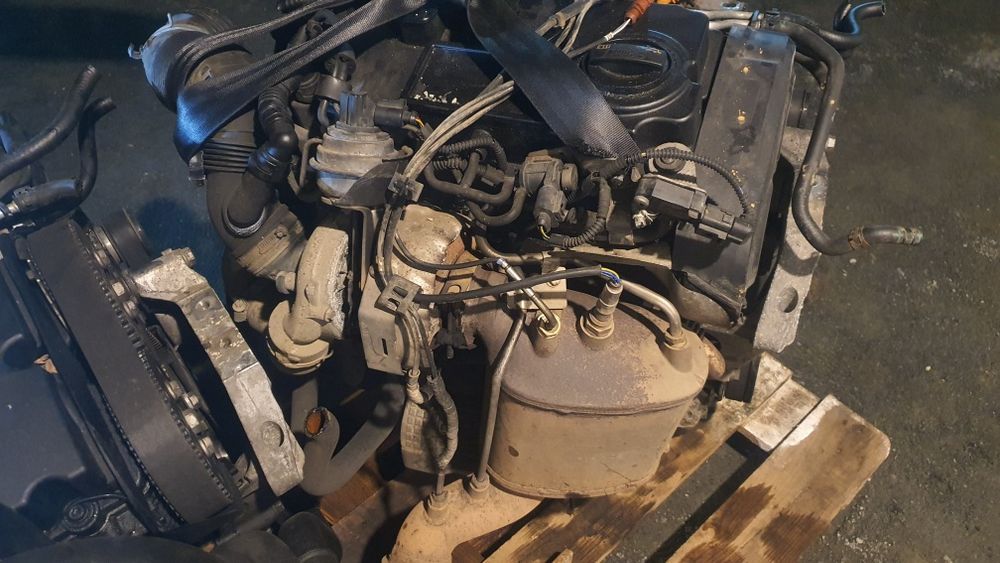 Двигател на части audi / golf 5