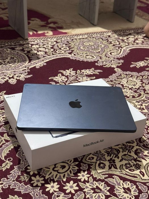 Macbook air13 m3 2024