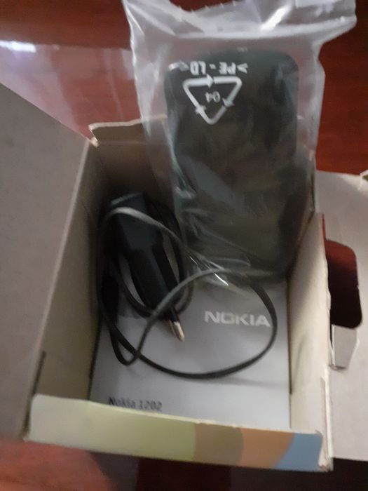 Новый Nokia1202 Оригинал