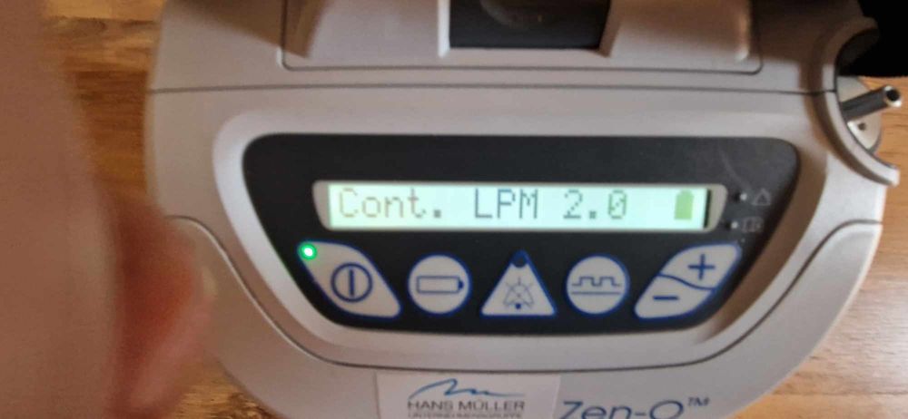 Портативен кислороден концентратор ZEN-O