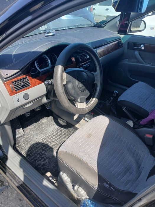 Chevrolet  Lasetti 1.8 2013