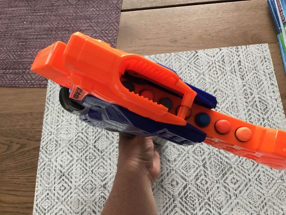 Бластер NERF -N-Strike , Rukkus ICS-8