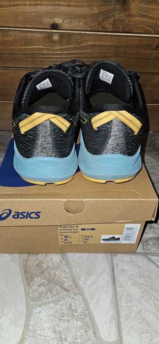Маратонки Asics Fuji Lite4